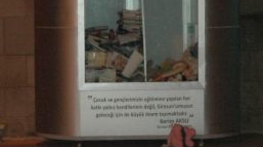 Belediye Binası &Ouml;n&uuml;nde Ş&uuml;pheli &Ccedil;anta Paniği