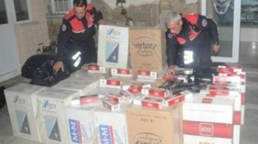 İzmir&rsquo;de Ka&ccedil;ak Sigara Operasyonu