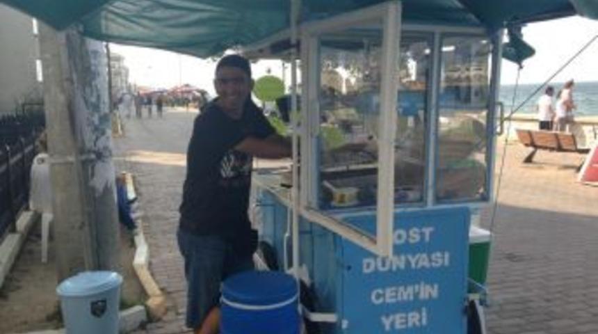 B&ouml;brek Yetmezliği Y&uuml;z&uuml;nden Mesleğini Bıraktı, Kadavra Ile Hayata Tutundu