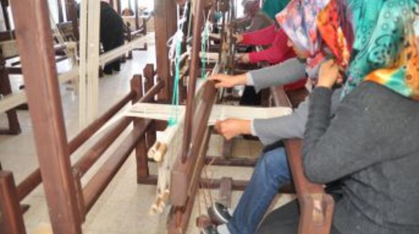 Padişahların Kumaşı 'Sof' Kazan&rsquo;da Dokunacak
