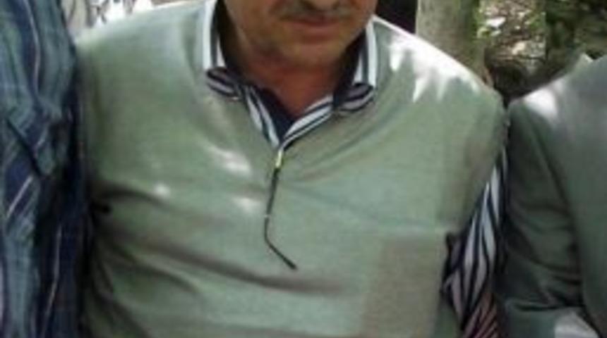 Oğlunun D&uuml;ğ&uuml;n&uuml;nde Kalp Krizi Ge&ccedil;iren Muhtar &Ouml;ld&uuml;