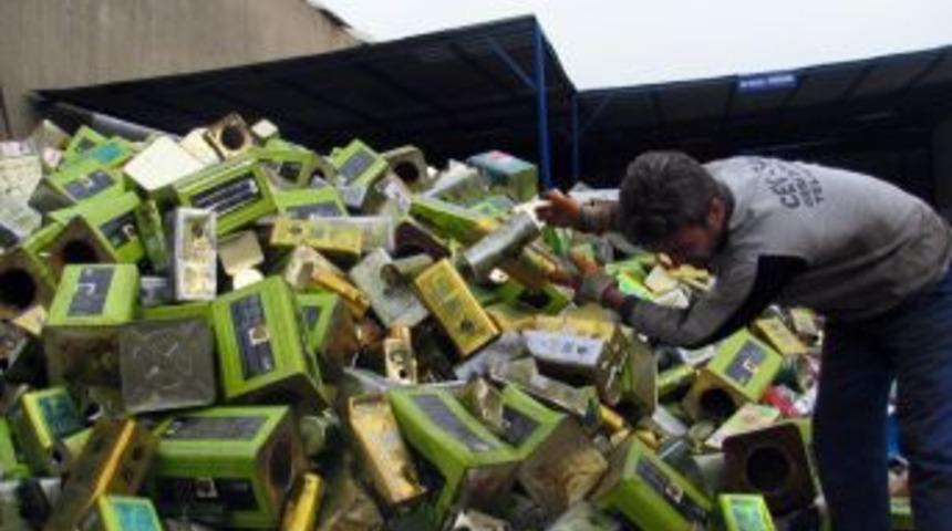 Atıkların 10 Aylık Geri D&ouml;n&uuml;ş&uuml;m&uuml; 14,5 Milyon Ağacı Kurtardı