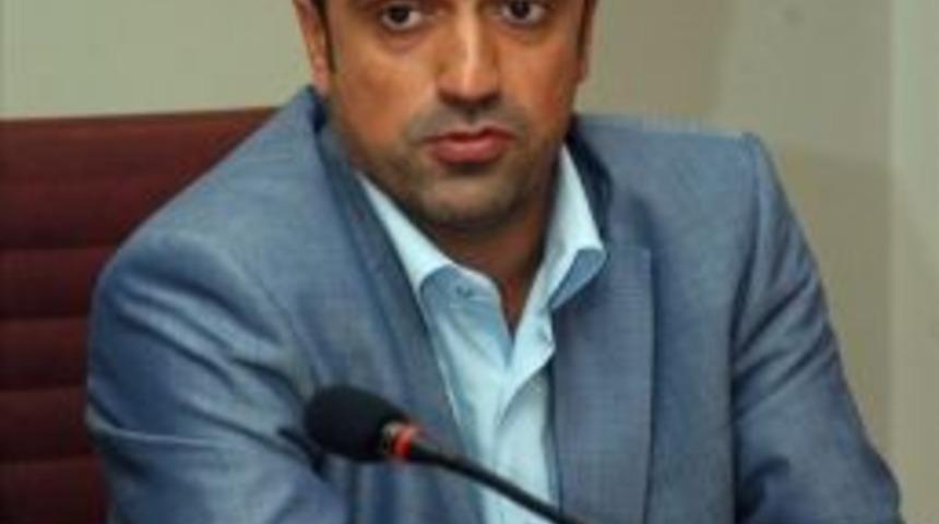 Ak Parti Diyarbakır Milletvekili Cuma İ&ccedil;ten Partilerinin Hizmetini Değerlendirdi.