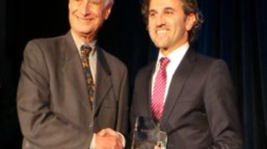 Turkcell Superonline'a 'm&uuml;kemmeliyet' &Ouml;d&uuml;l&uuml;