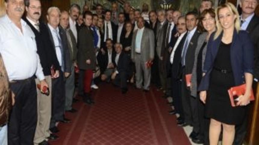 Chp&rsquo;li B&ouml;r&uuml;han Muhtarlarla Buluştu