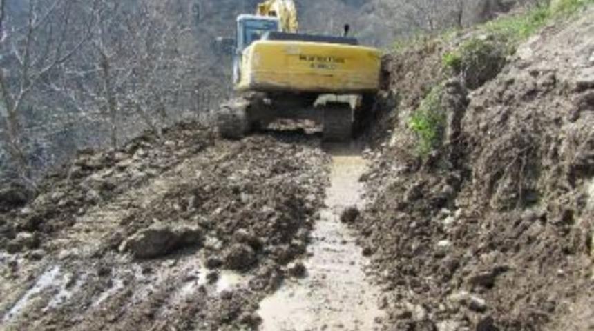 Cide Kaymakamı Y&uuml;ksel Kara;