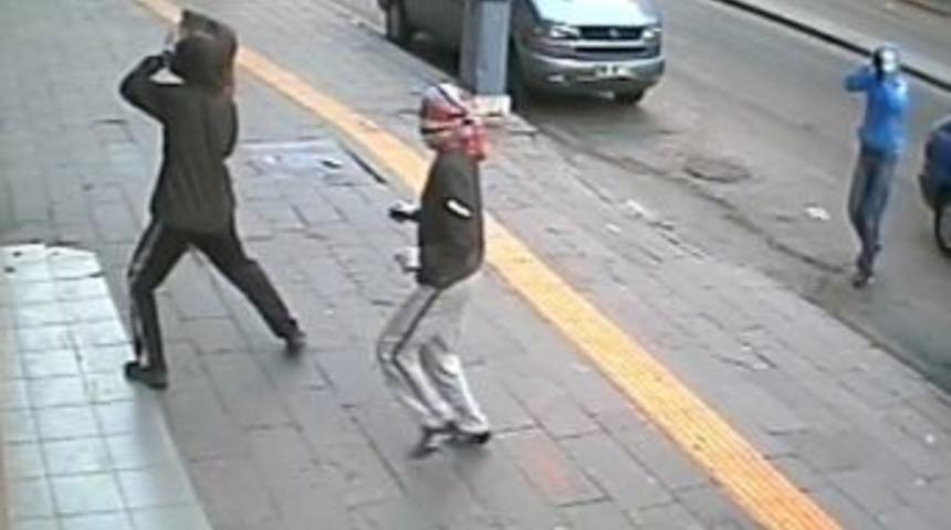 Ankara&rsquo;da Mobilya Ve Elektronik Eşya Satışı Yapan Mağaza Zincirine Hırsız Dadandı