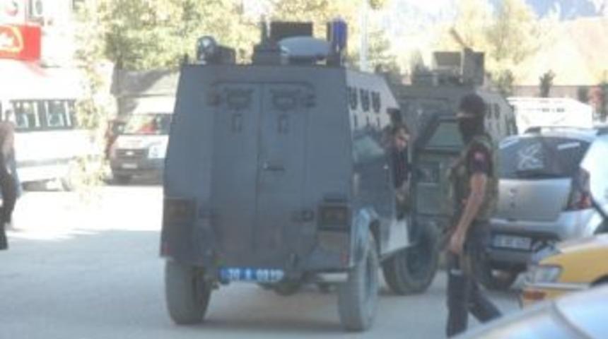 Hırsızlık İhbarı Polisi Harekete Ge&ccedil;irdi