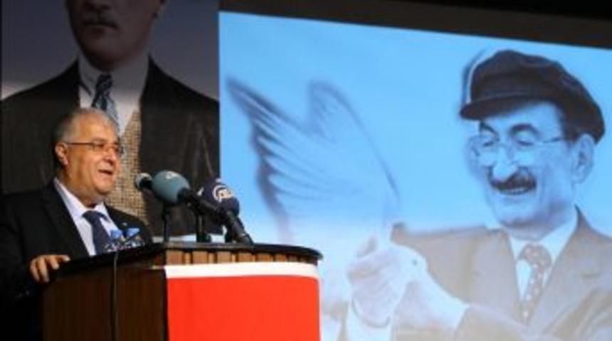 Milletvekillerinin Baş&ouml;rt&uuml;s&uuml; Ile Meclis&rsquo;e Girmesi