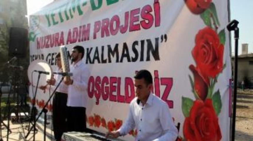 Diyarbakır&rsquo;da 21 Yetim &Ccedil;ift Dini T&ouml;renle D&uuml;nya Evine Girdi