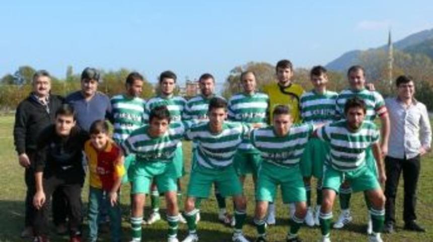 &Ccedil;atalzeytinspor Evinde Ağırladığı Pınarbaşıspor&rsquo;u 3-0 Yendi