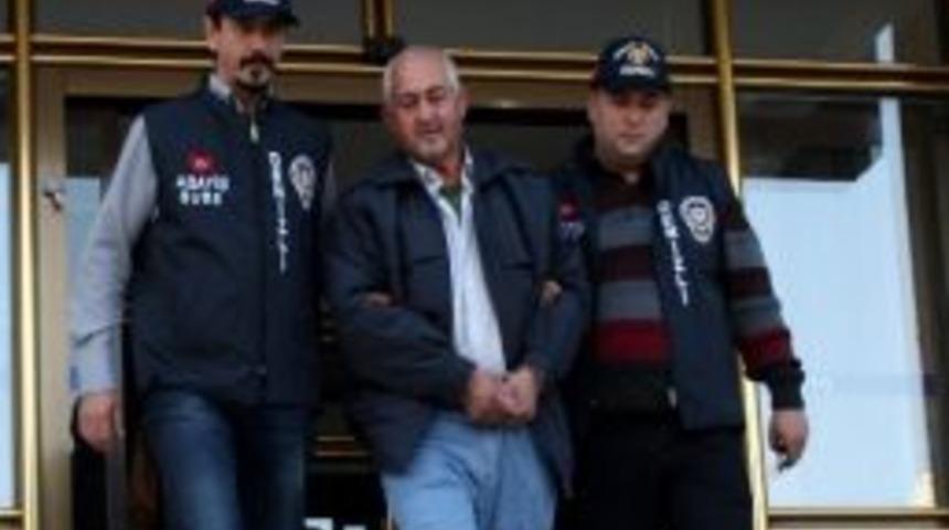 Emekli İmamı, Eşinin Eski Kocası &Ouml;ld&uuml;rm&uuml;ş