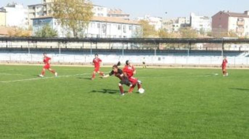 Siirt Hasbeyspor: 3 - Belediye Vanspor: 4