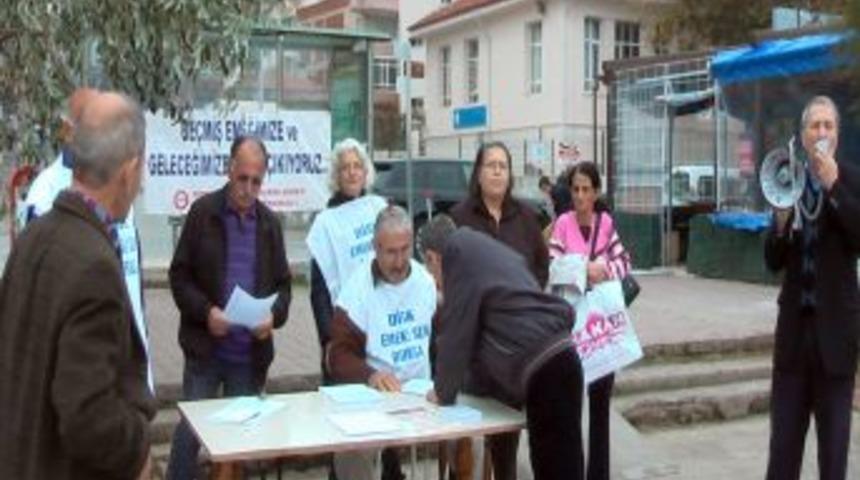 Emekliler Promosyon I&ccedil;in Imza Topladı