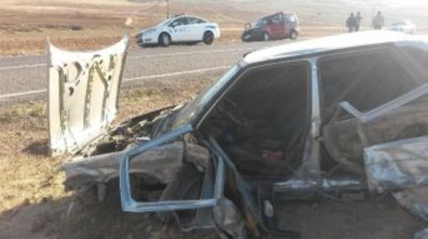 Elbistan&rsquo;da Trafik Kazası: 6 Yaralı