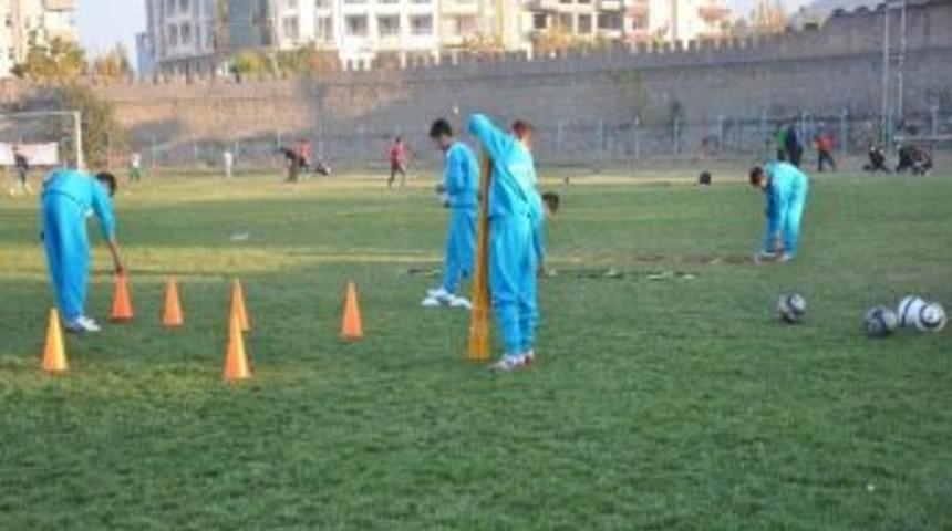 Muş&rsquo;ta Futbolum Geleceğim Projesi