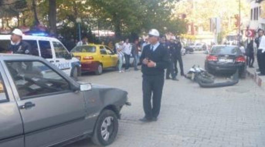 Bilecik&rsquo;te Trafik Kazası: 2 Yaralı