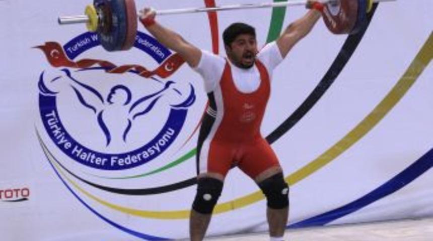 B&uuml;y&uuml;kler Halter Şampiyonası'nda Ankara B&uuml;y&uuml;kşehir Belediyesi Şampiyon