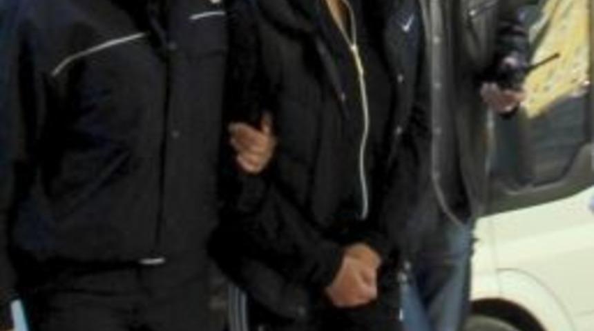 Kocasını &ouml;ld&uuml;ren kadına yeniden g&ouml;zaltı