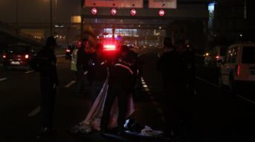 Yaya &Uuml;st Ge&ccedil;idini Kullanmayan Şahıs Kazada &Ouml;ld&uuml;