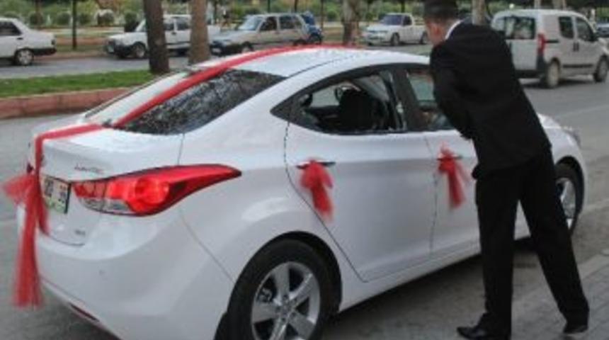 Gelin ve damada hırsız şoku