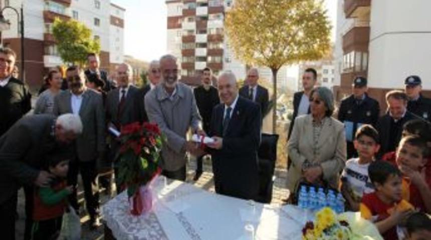 &Ccedil;ayyolu Ve Batıkent&rsquo;te Tapu Sevinci