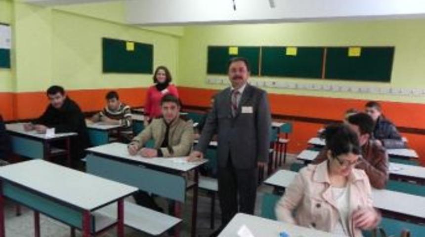 S&uuml;r&uuml;c&uuml; Adaylarının Yazılı Sınavı Yapıldı