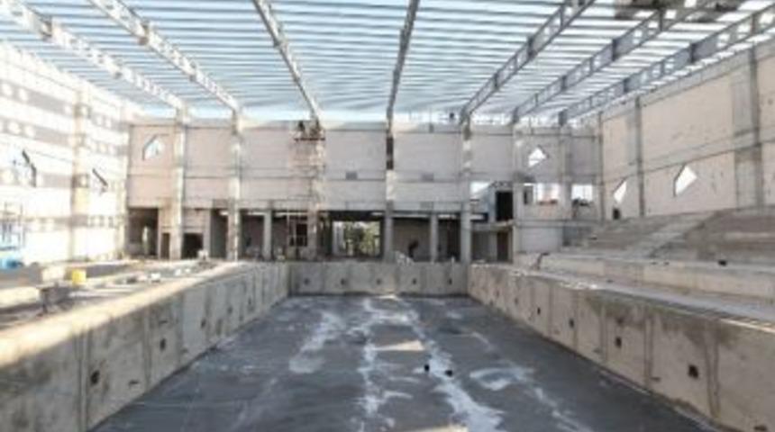 Kayıhan Y&uuml;zme Havuzunda Sona Doğru