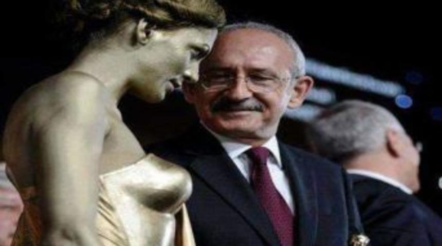 Ak Partili Bakan Ve Milletvekilleri Sanal Alemde Kılı&ccedil;daroğlu&rsquo;nun Fotoğrafını Paylaştı