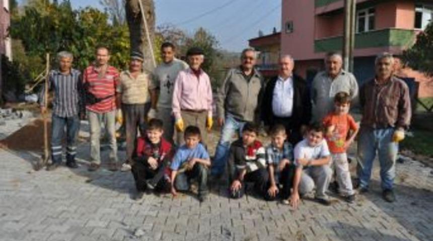 &Ccedil;ay K&ouml;y&uuml;nde Parke d&ouml;şemesi tamamlandı