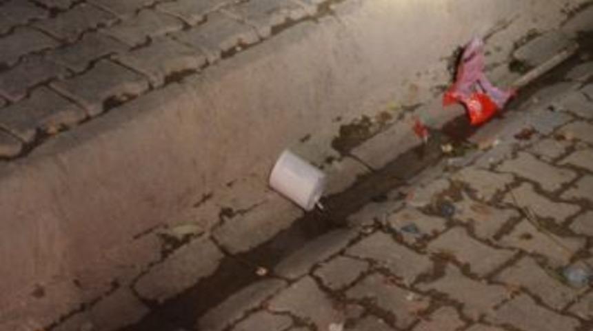 Şırnak'ta Polis Aracına El Yapımı Patlayıcıyla Saldırı Girişimi