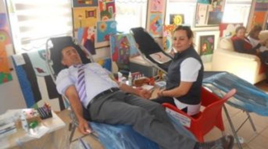 Kan Kampanyasına Destek