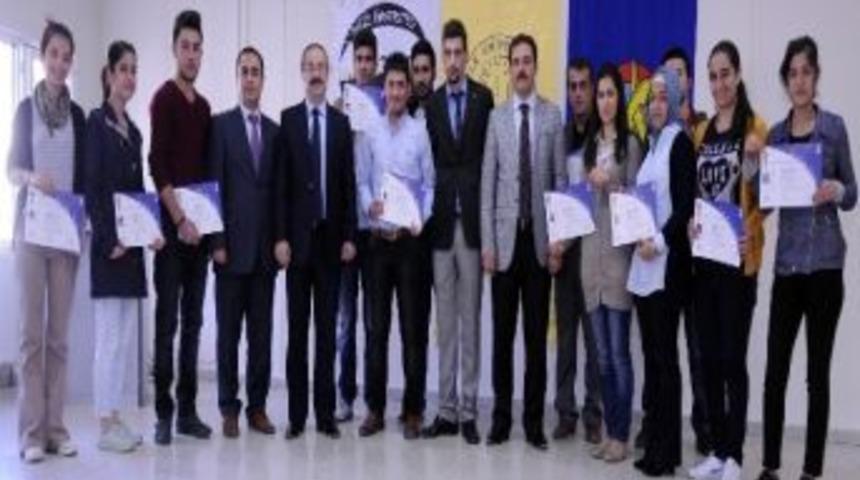 D&uuml;'de Havacılık Kul&uuml;b&uuml; Sertifika T&ouml;reni D&uuml;zenlendi