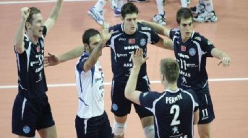 Arkas Spor, Dıatec Trentıno İle Karşılaşacak