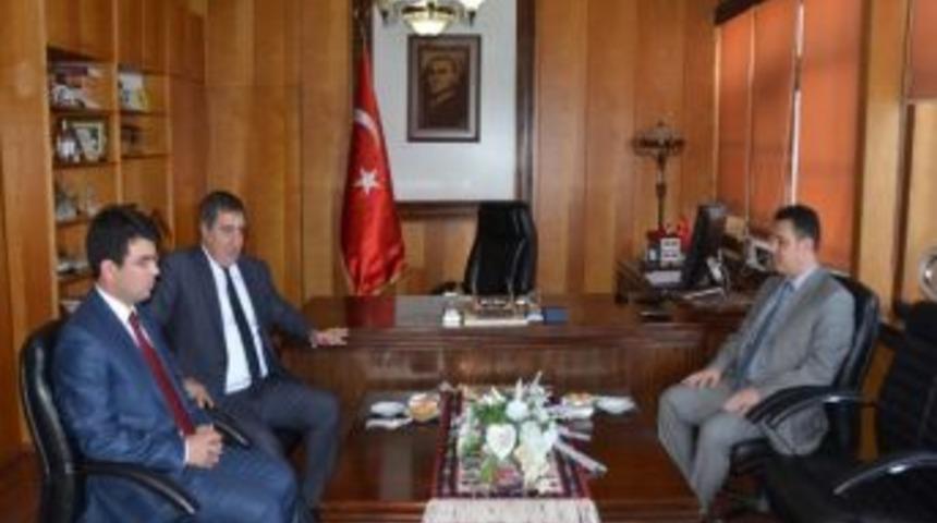 Vali K&uuml;&ccedil;&uuml;k Kaymakam Bulacak&rsquo;ı Ziyaret Etti