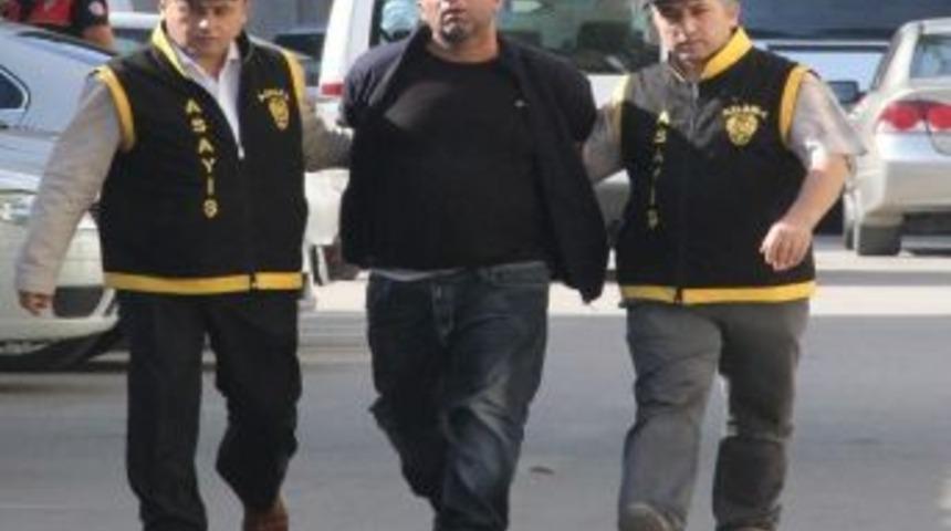 Gelin Ve Damadı Soyan Bir Zanlı Yakalandı