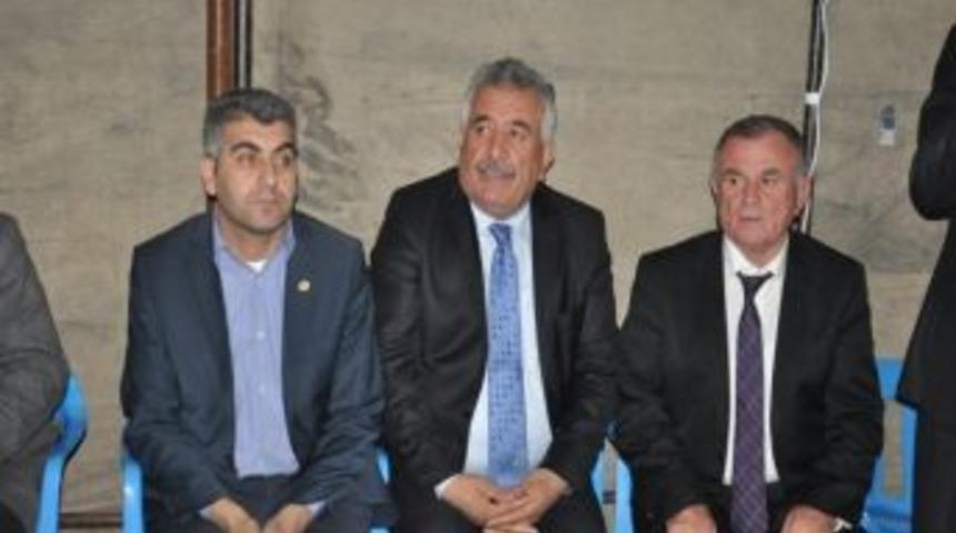 Başkan Sadak, Batmanda Taziye Ziyaretlerinde Bulundu