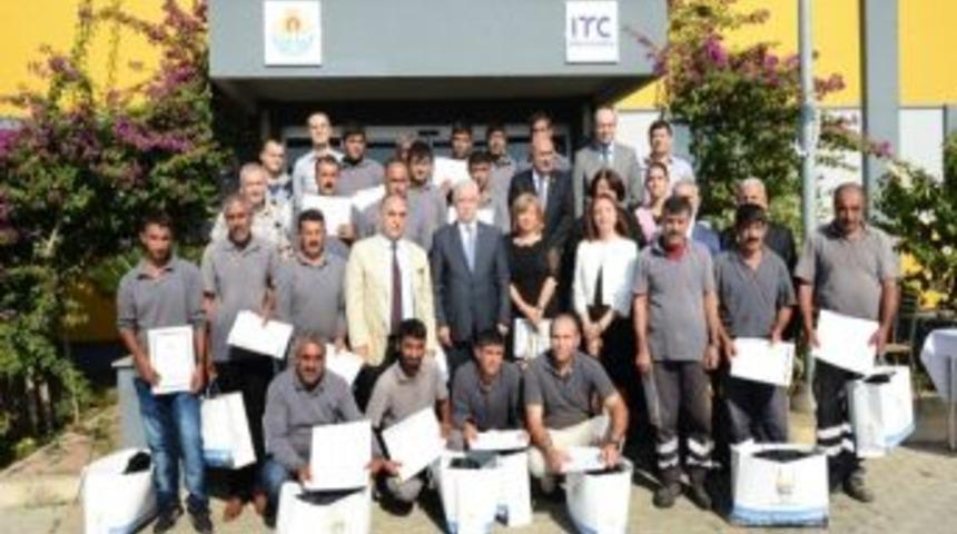 20 Personel Okur Yazar Oldu