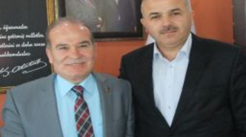 &Ccedil;etinkaya Belediye Başkanı Sezer'e Taziye Ziyaretleri Devam Ediyor