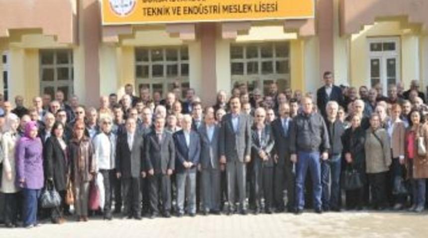 D&uuml;zce End&uuml;stri Meslek Lisesi Mezurları Buluştu