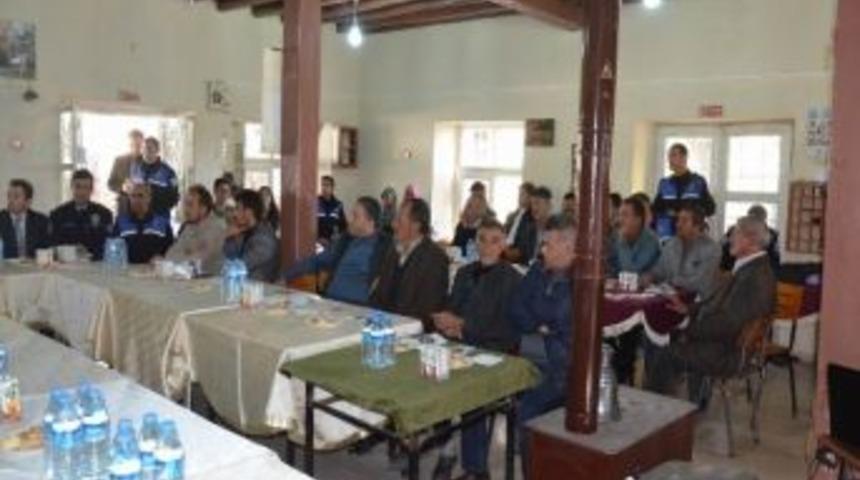 Ulalar Beldesi’nde Huzur Toplantısı Yapıldı