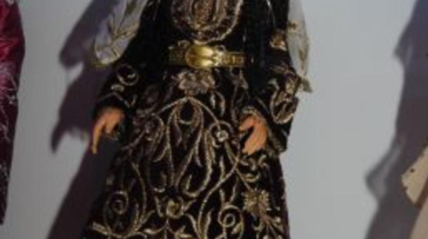 Anadolu'nun Folklorik Bebekleri Evrenseki K&uuml;lt&uuml;r Evi'nde G&ouml;r&uuml;c&uuml;ye &Ccedil;ıktı