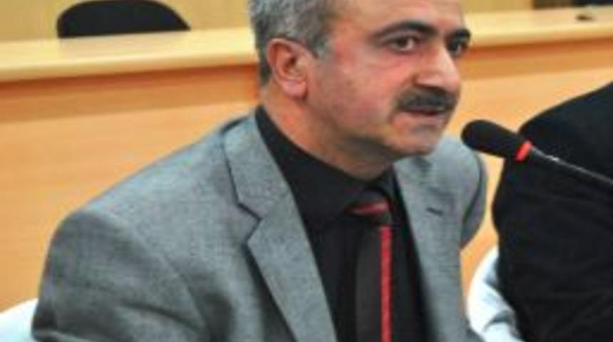 Osmanlıca Bilinmemesi Nedeniyle Osmanlı Arşivinin Y&uuml;zde 15 Okunabiliyor