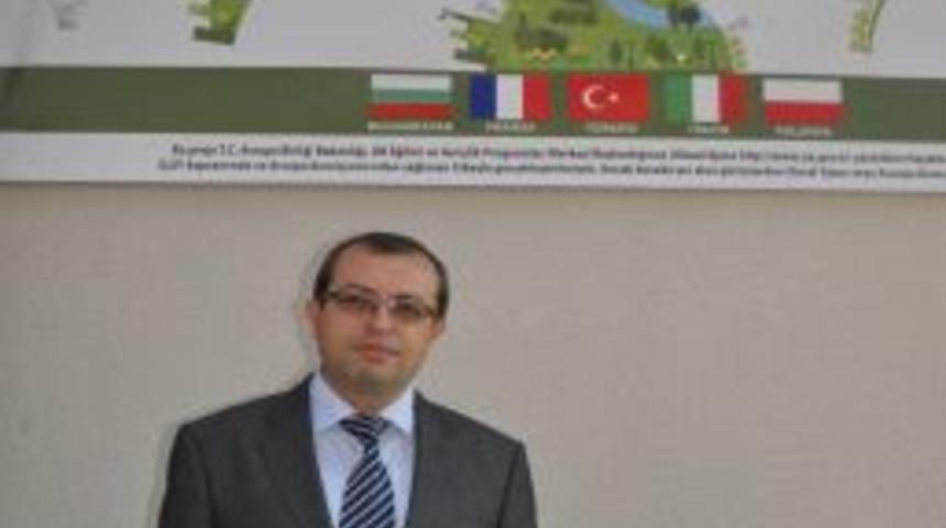 Beş &Uuml;lkeden &Ouml;ğrenciler Balıkesir'de Yenilenebilir Enerjiyi Araştıracak