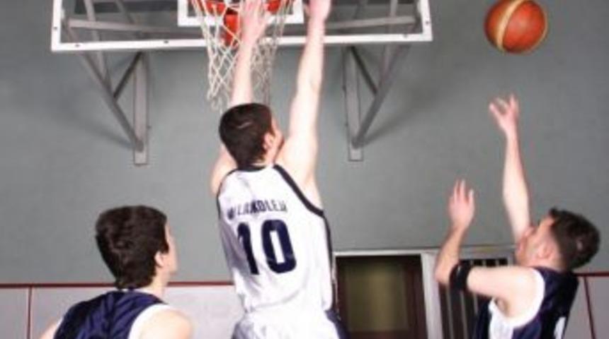 İhlas Koleji Yıldızlarından Galibiyet