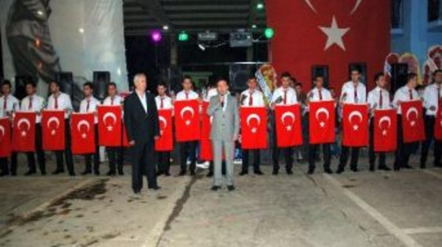 Chp, Ayrancılar'ın Gen&ccedil;lerini Askere Uğurladı