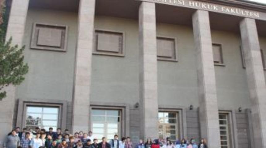 &Ouml;zel Yavuz Selim Anadolu Lisesi &Ouml;ğrencileri, &Uuml;niversiteleri Gezerek Motive Oldu