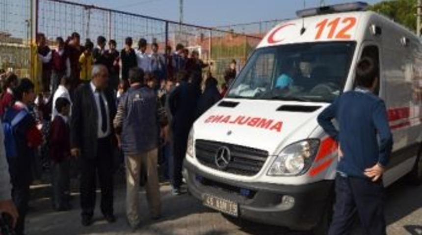 Lise &Ouml;ğrencisi Ağır Yaralandı