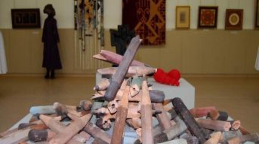 Adıyaman &Uuml;niversitesi Farklı Bir Sergiye Ev Sahipliği Yaptı