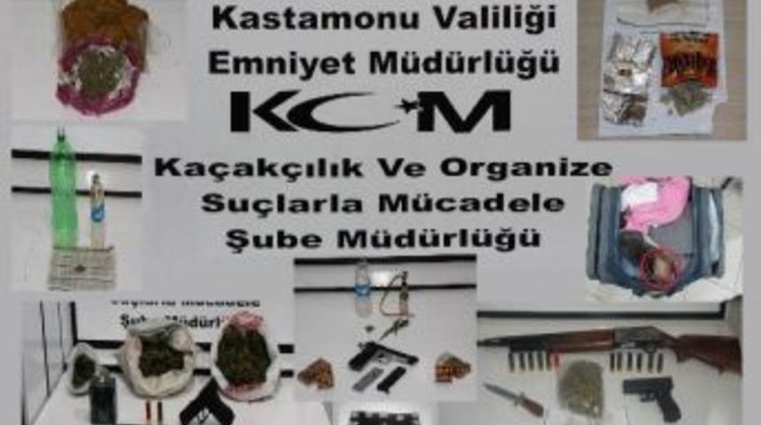 Sokak Satıcılarına Mahkemede Ceza Yağdı